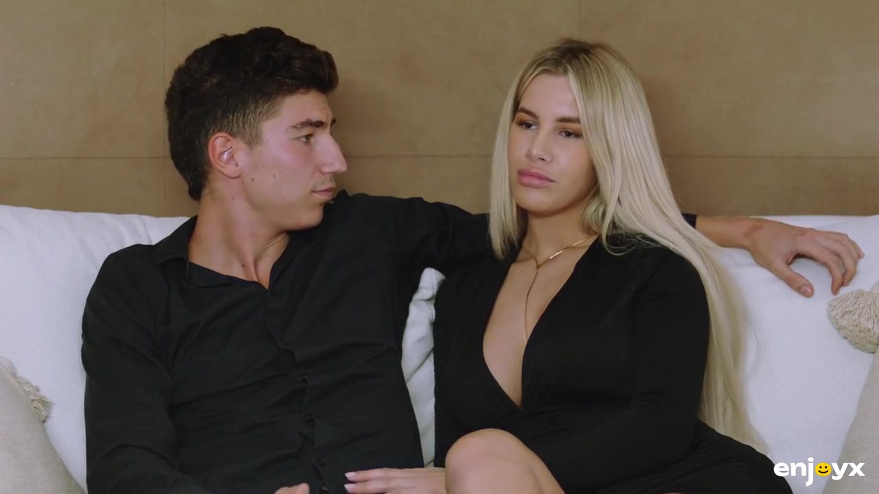 This Sexy Blonde Girl Is A Dream Come True For Every Man And Her Sex Skills Are Way Up Above The Charts