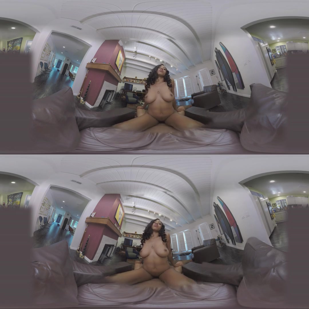 Anya Ivy in Pool Side Pole Dancing - VRHush