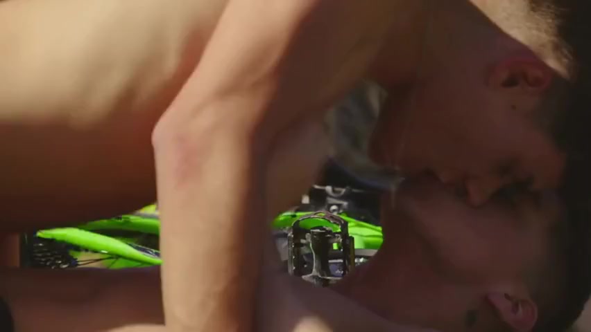hbw Baresex In The Summer Sun