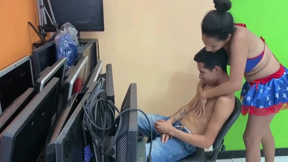 I Paid Him A Private Dance And Extra To Swallow Some Cum