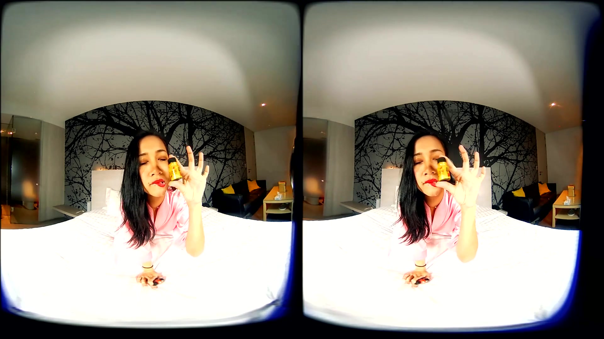 Young Girl Makes Herself Hot With - VRpussyVision