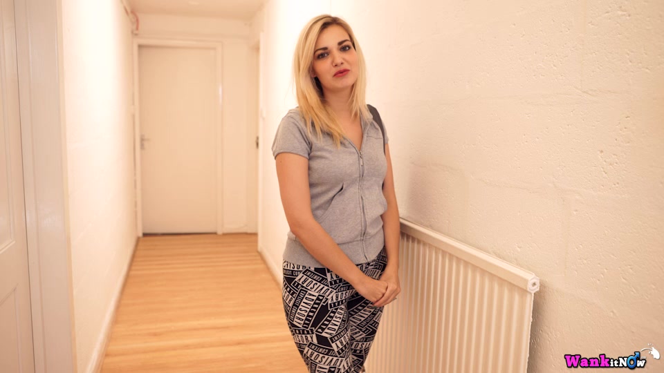 Dolly - I'm Not So Innocent - Sexy Videos - WankitNow