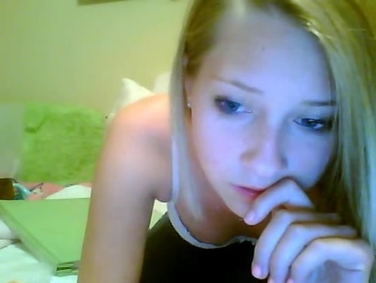 Blonde teen 18+ WIth Pink Nipples And Snatch