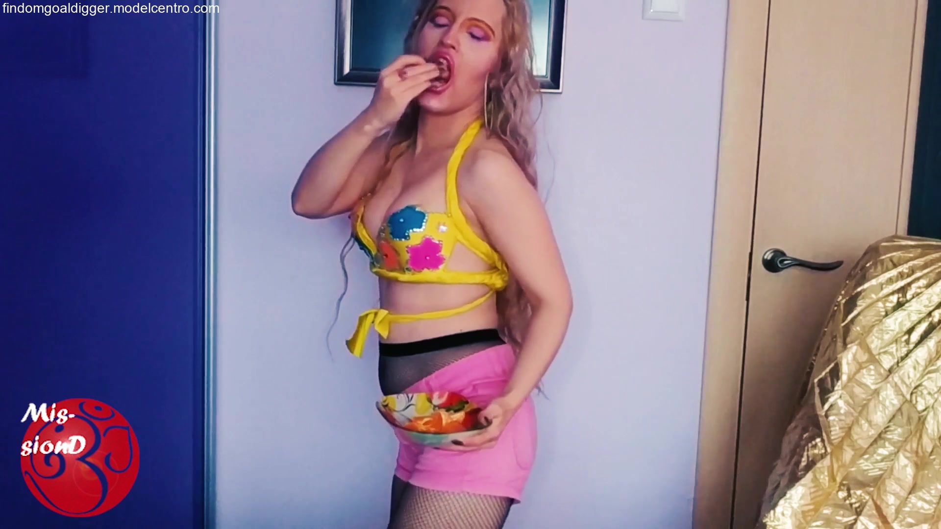 Dancing Yummy - Sex Movies Featuring Findom Goaldigger