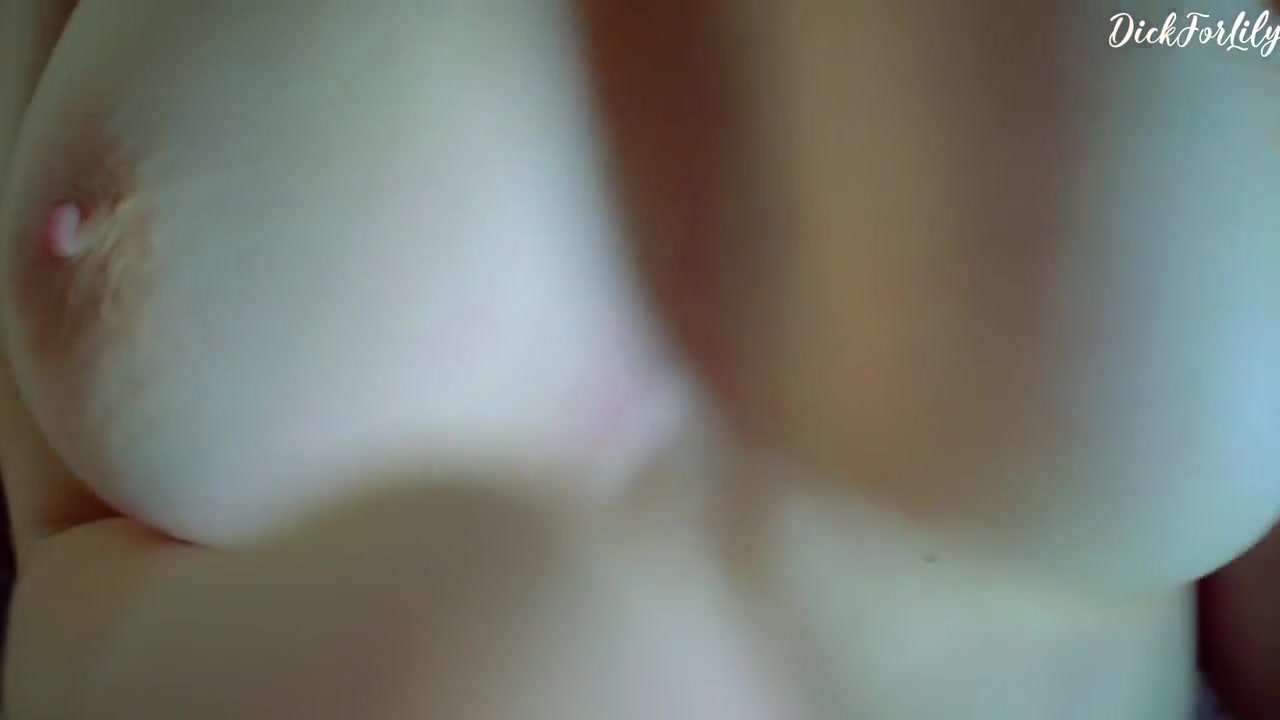 I Found This Video On My Step sisters Phone And Immediately Cum