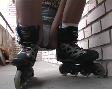 A youthful hotty on roller skates drilled for all to watch