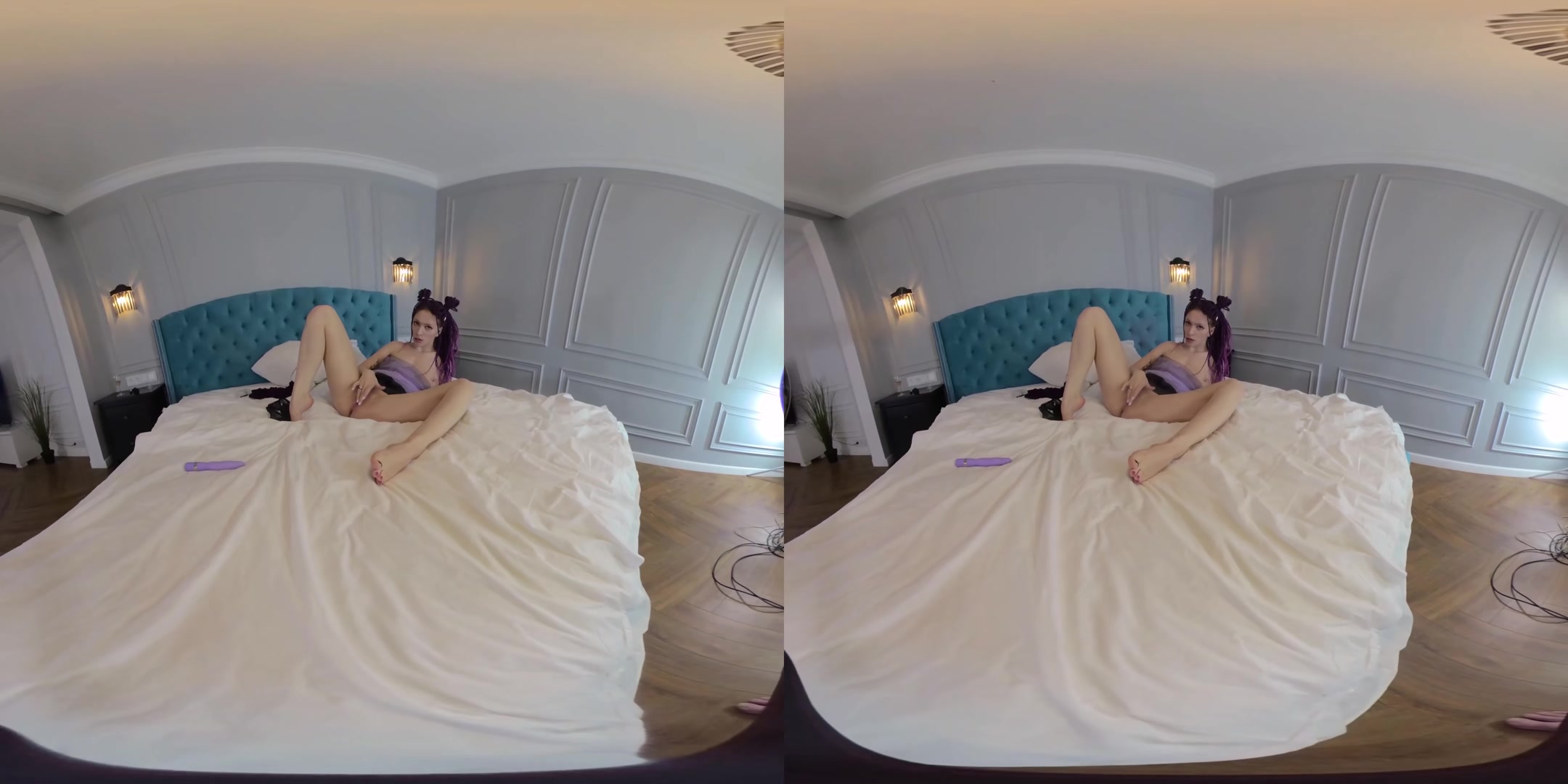 Mia Sanders Plays With Toys In The Bed And Sofa - VRmodels