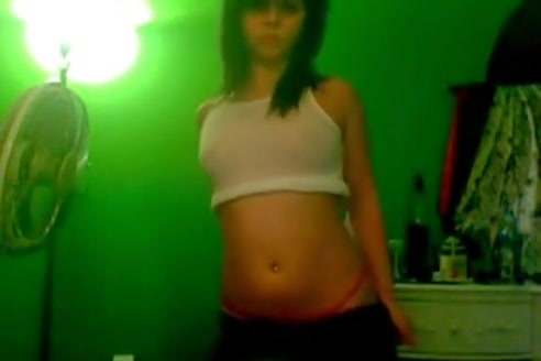 I think that awesome girls need to dance only naked