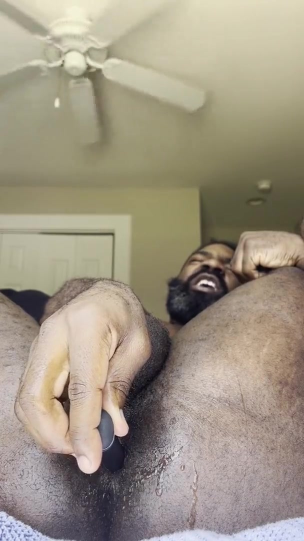 Papa Stretches Asshole With Long Black Vibrator