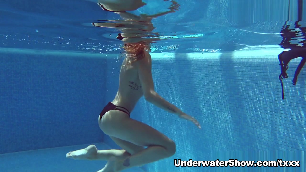 Tiffany Video - UnderwaterShow