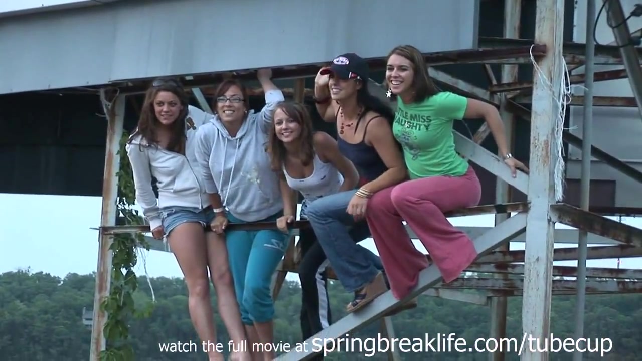 SpringBreakLife Video: Topless Bumper Boats