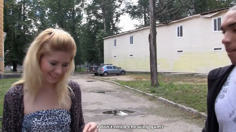 Blonde bimbo endures hardcore deep anal