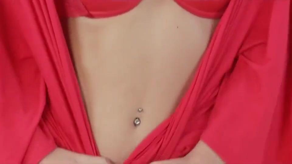 Redhead Babe In Lingerie Toys Her Pussy To Orgasm