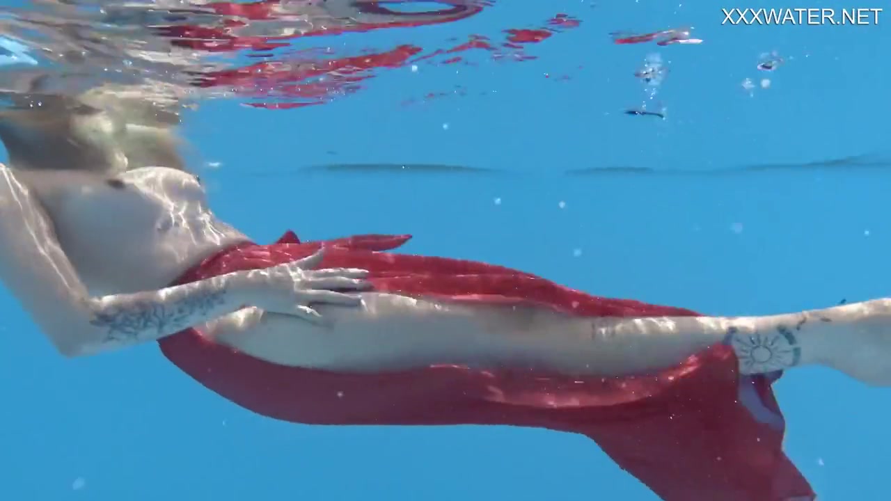 Mimi Cica In Finlands Best Underwater Nude Swimming