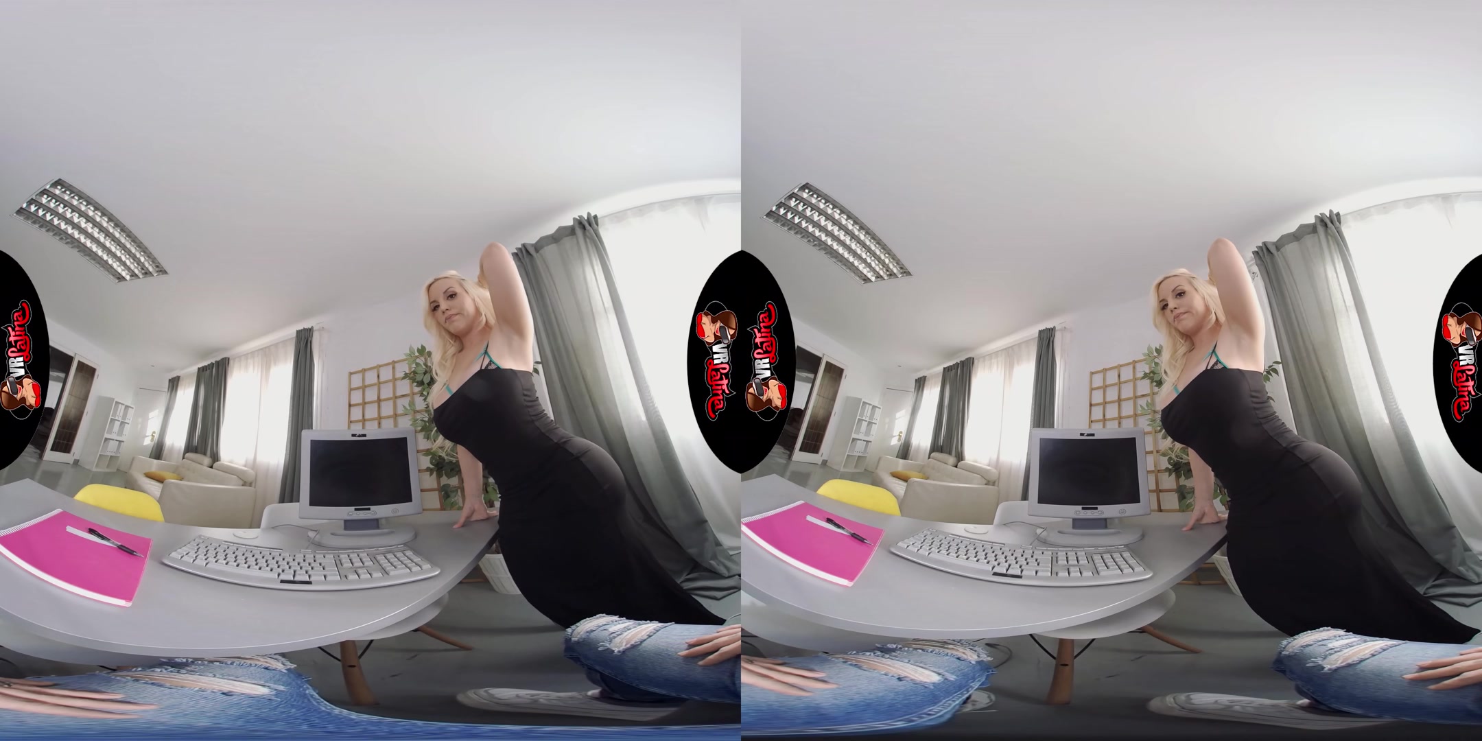 Craving My Curves - VRLatina