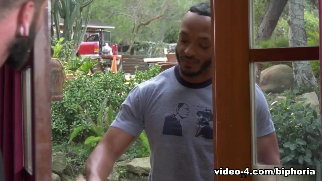 Top 10 Bisexual Couples Compilation, Scene #01