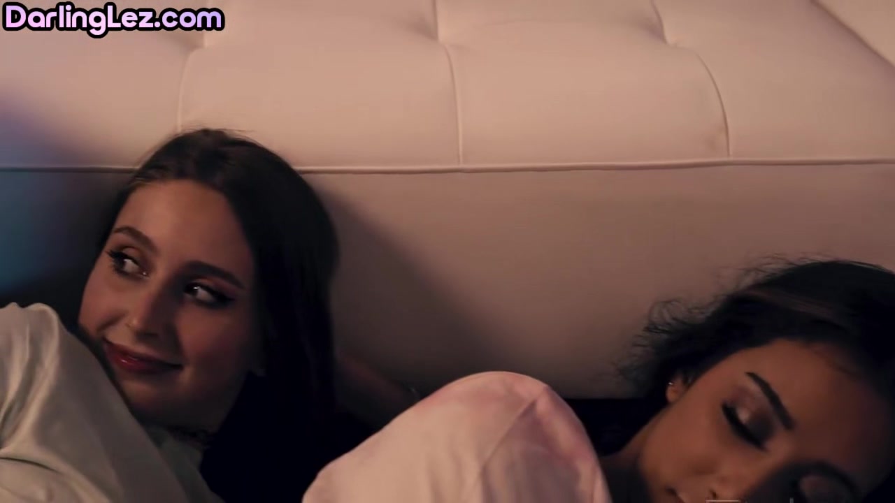 Naughty lesbians love playing in 3some while fingering