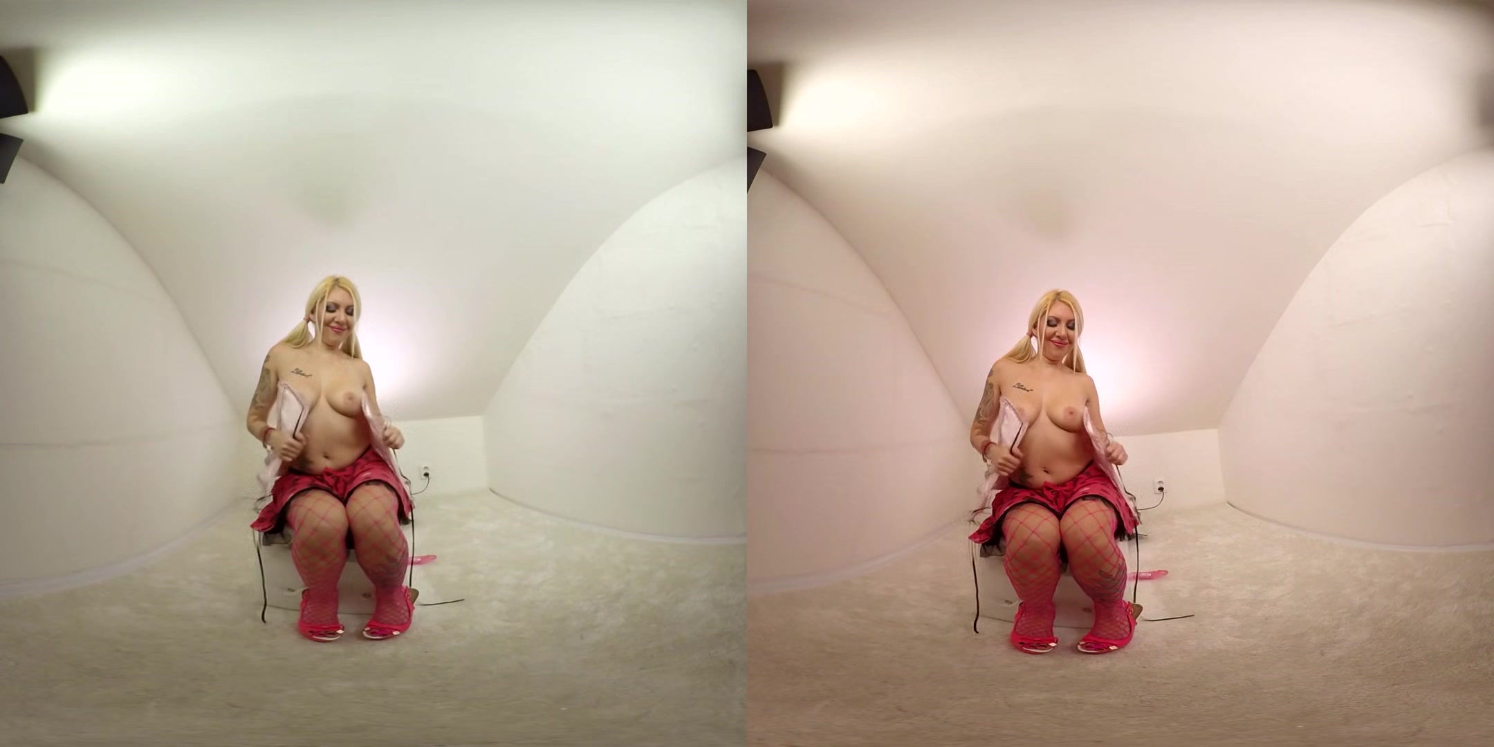 226 - Vanessa Sweet - Blonde Fishnet Stockings Toying