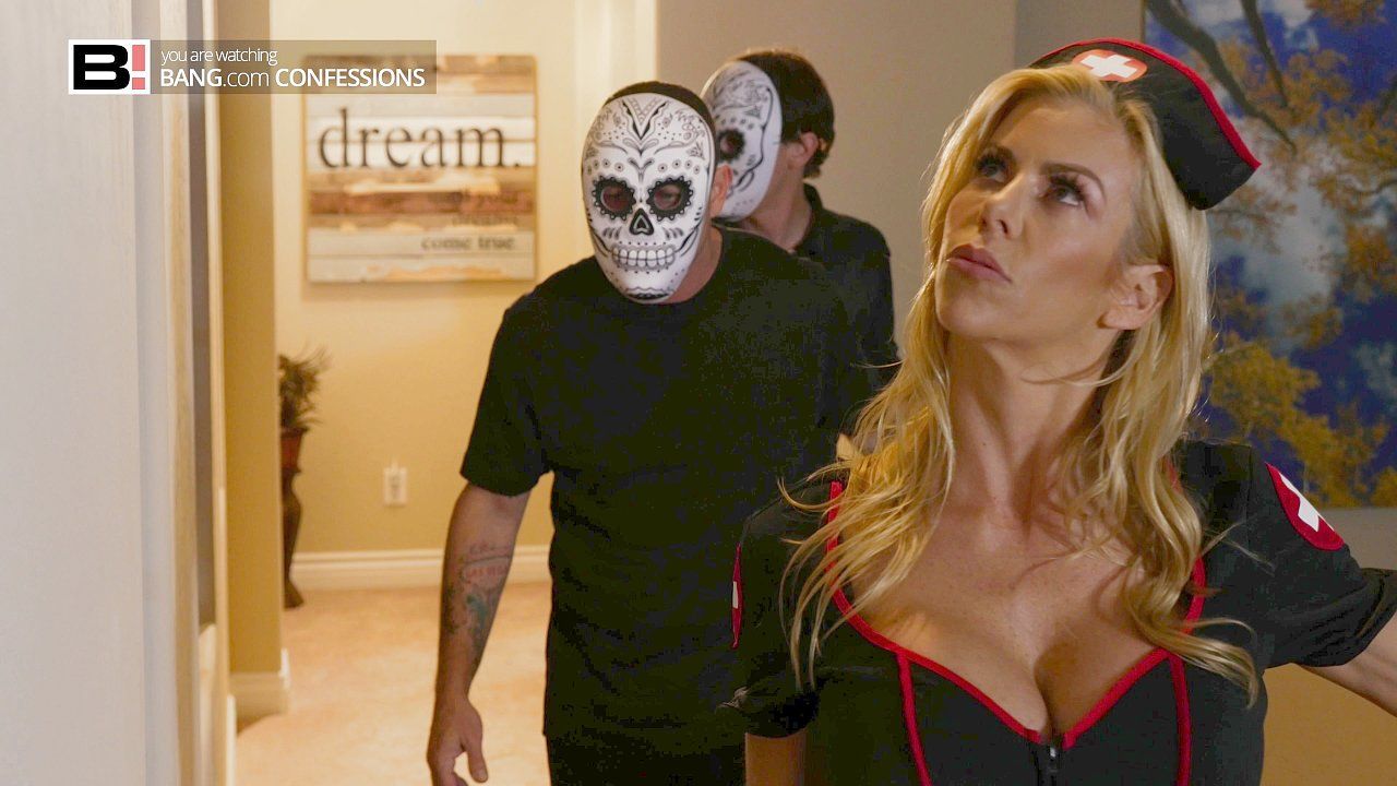 Alexis Fawx fucks her stepson and her boyfriend on Halloween night - Bang