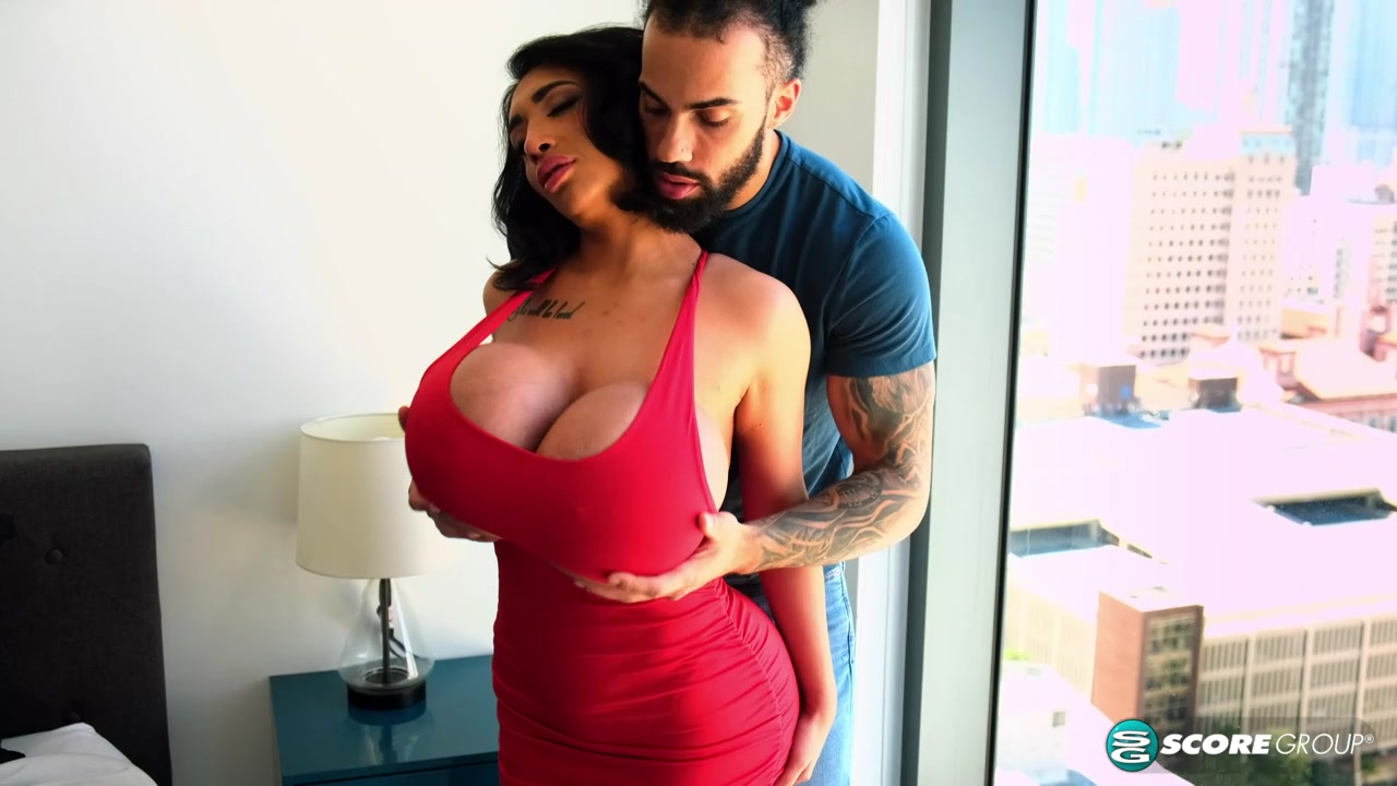 Mariza Rabbit: Big Tit Heat