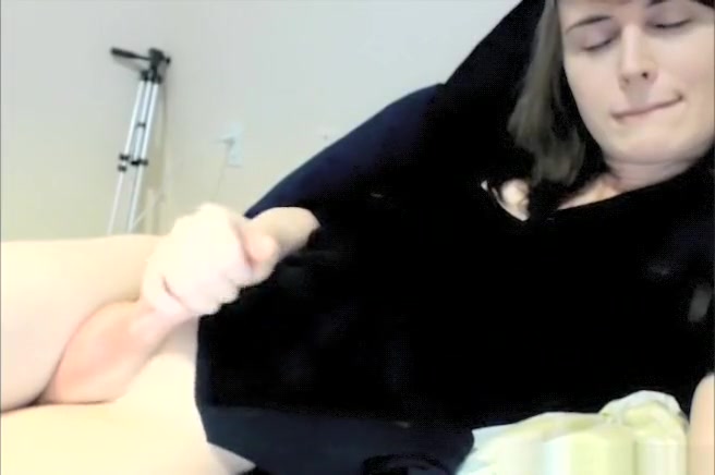 brunette hair Jerks yummy gigantic weenie On web camera