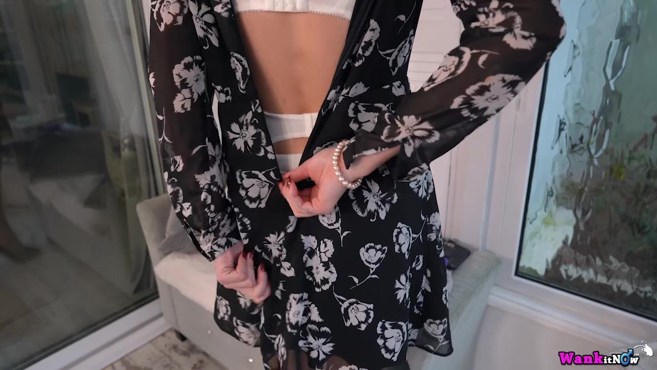 Honour May - Beg Me To Cum - Sexy Videos - WankitNow