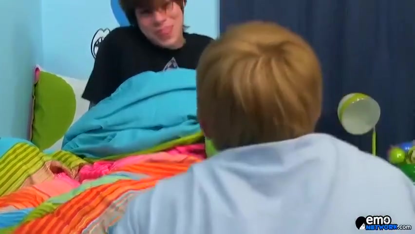 Twink Foot Sucking Leads To 69