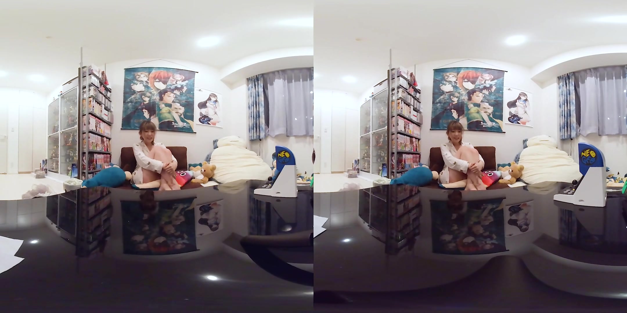 Yui Hatano - Yui Hatano's #Secret Vlog Day 2: Cosplay in the Nerd's Room - VRJapanesePornstarsstayhomeroutines