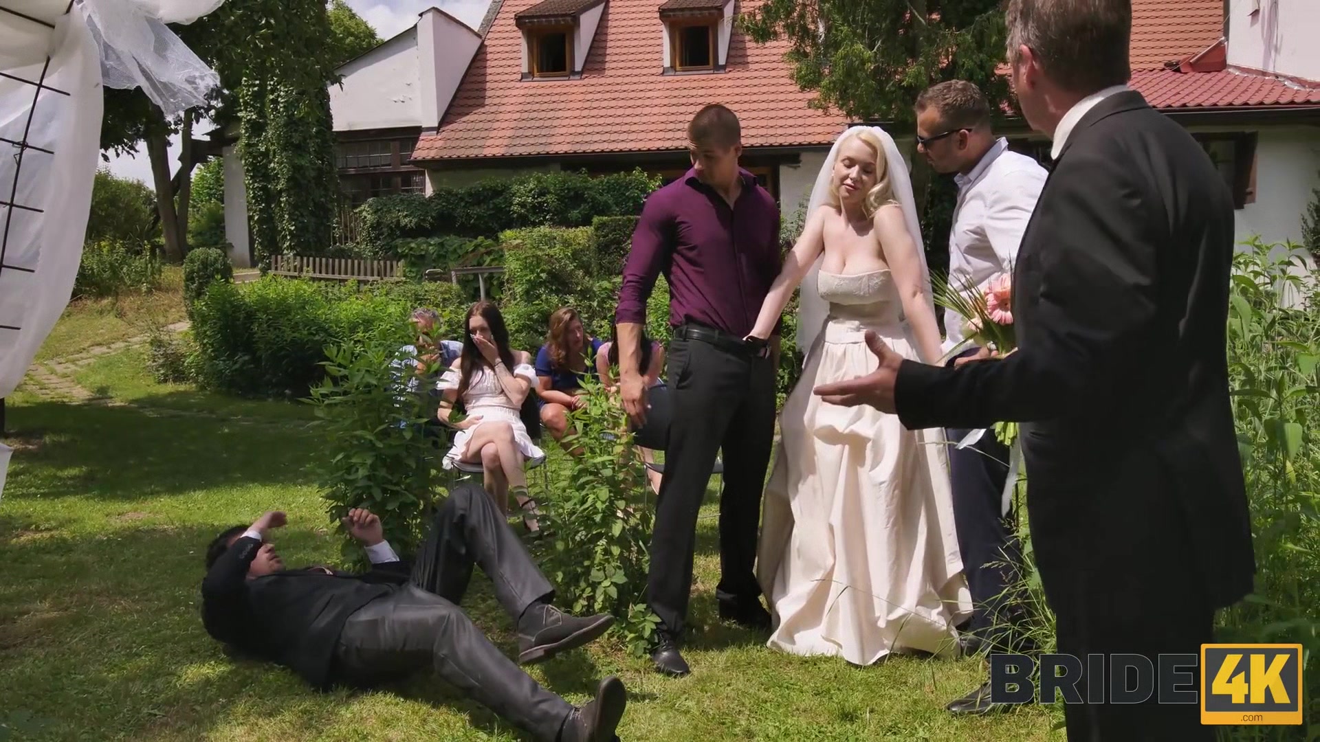 BRIDE4K. Runaway Groom with Vera Jarw