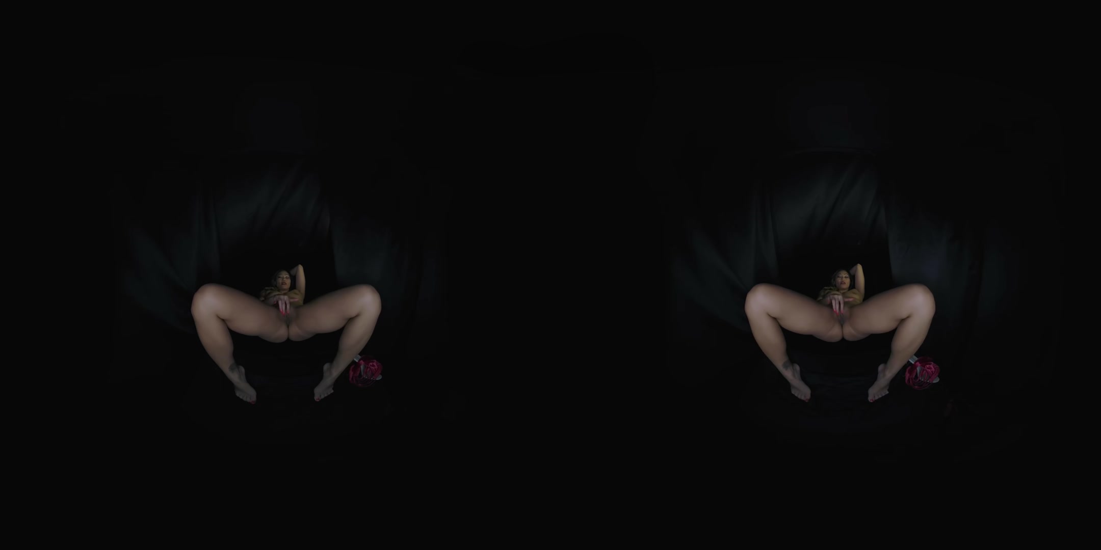 Her hot, Giantess, Asian Feet - LoveHerFeetVR