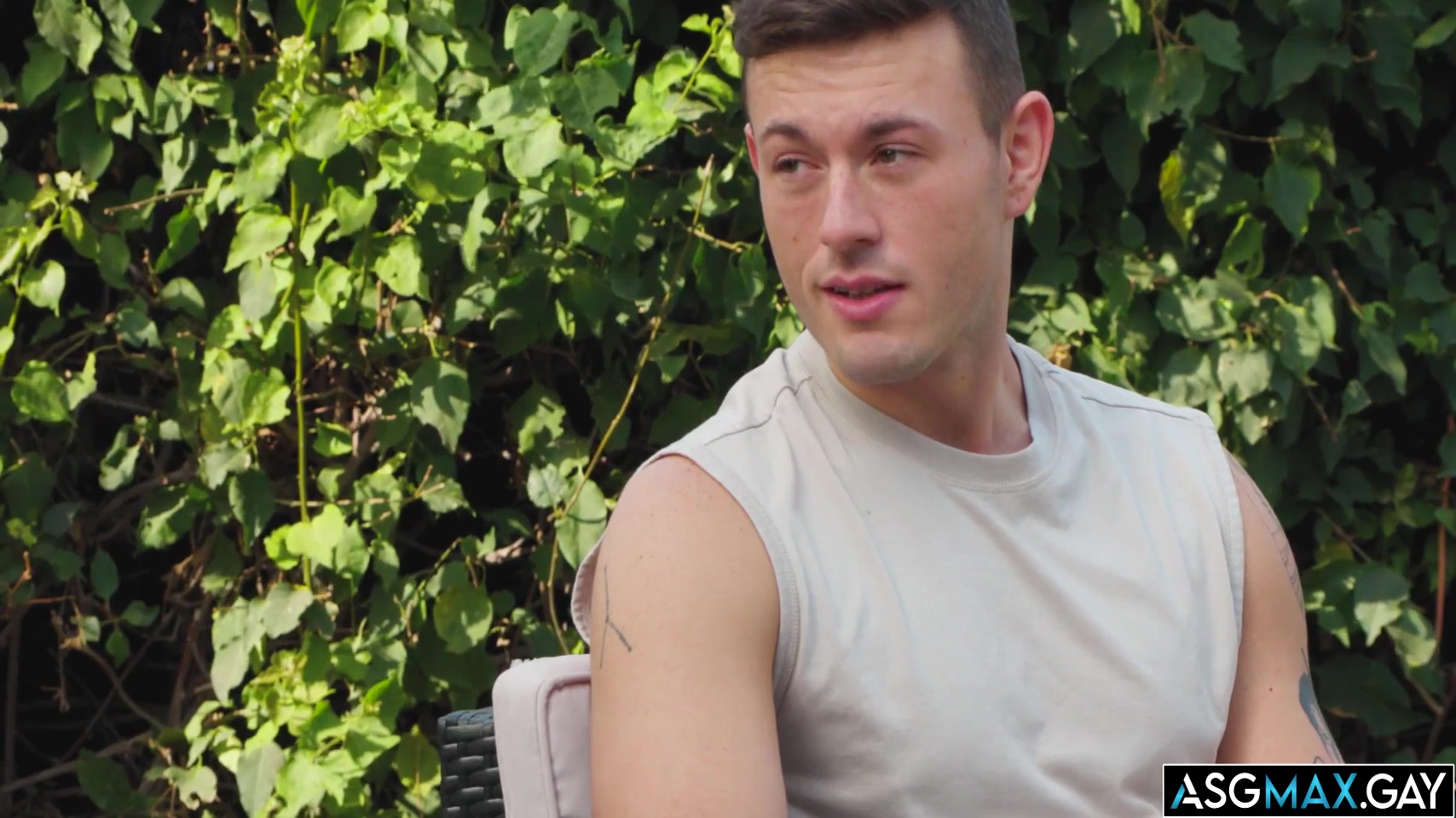 Ryder Has Mad Skills And Is On His Way To Becoming A Porn Mega-superstar! His Tongue Up Jcs Hole Is One Of The Hottest Rimming Ever! 6 Min