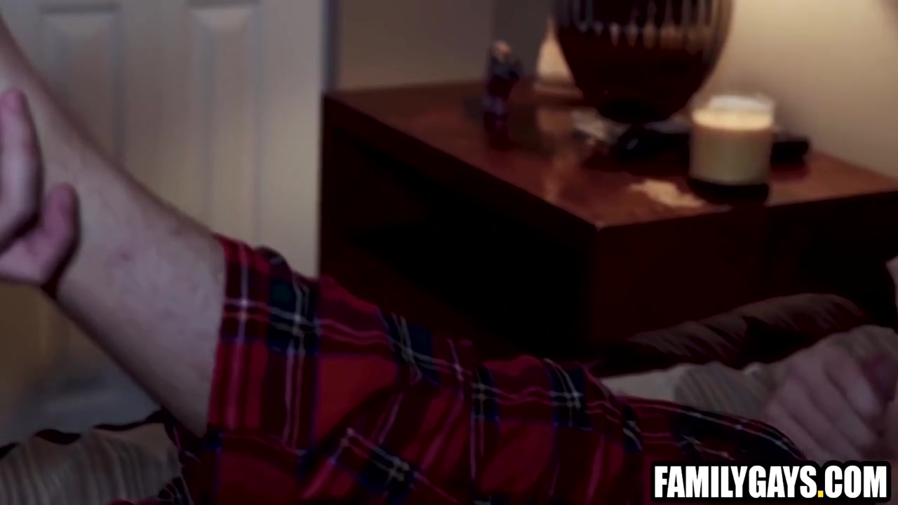 Stepdad Comforts Scared Stepson 8 Min - Jordi Massive And Skylar Finchh