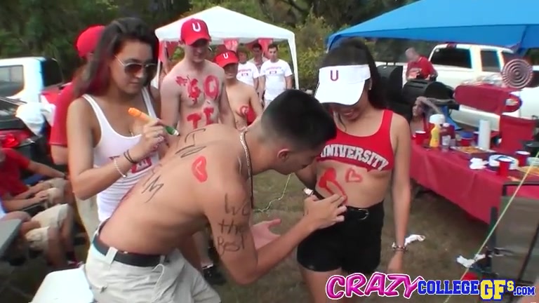 Tara in Team spirit - CrazyCollegeGFs