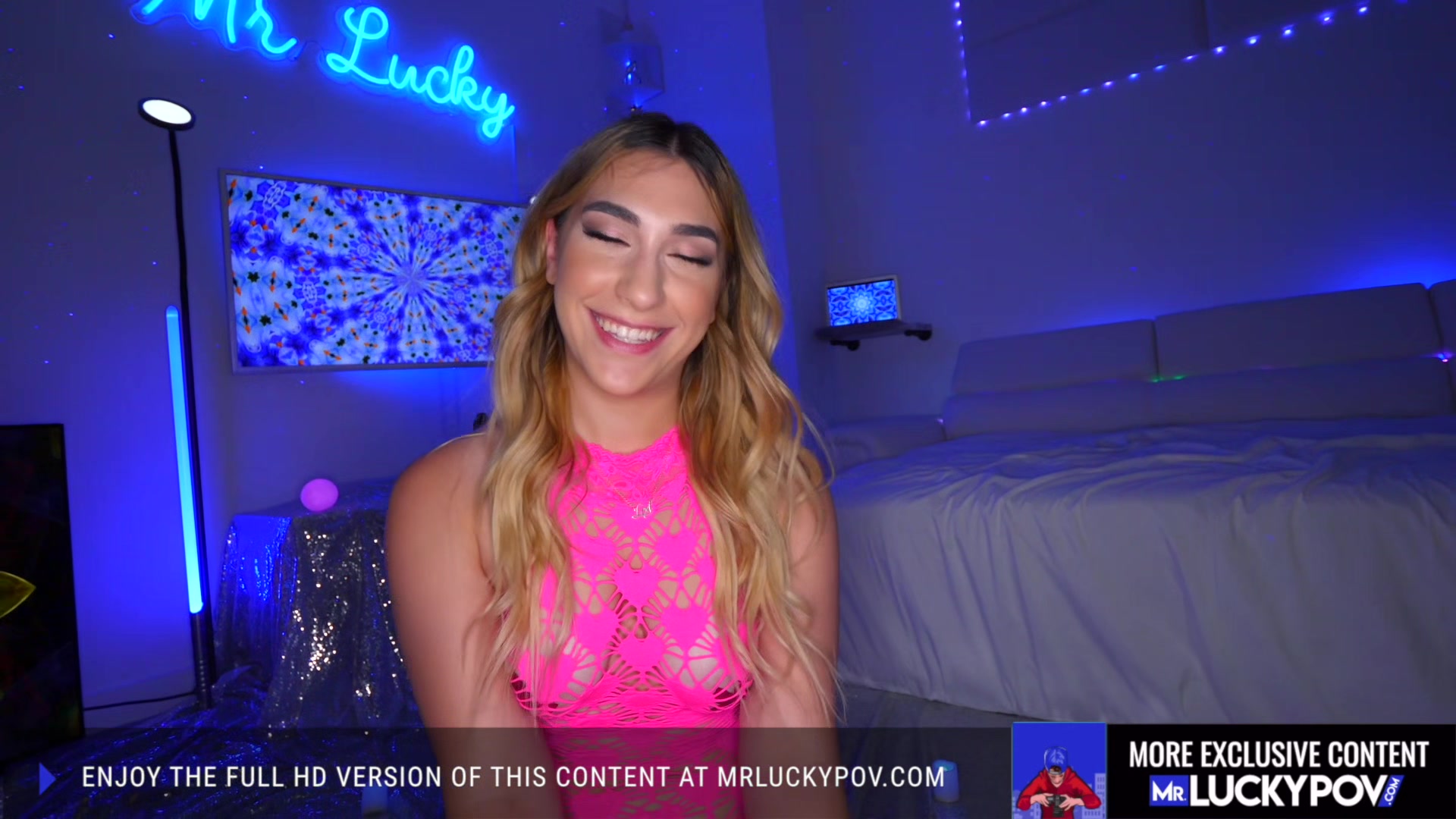 Cock Sucking Cutie Loves Creampie