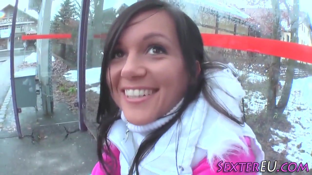 Fetish German teen 18+ Peeing