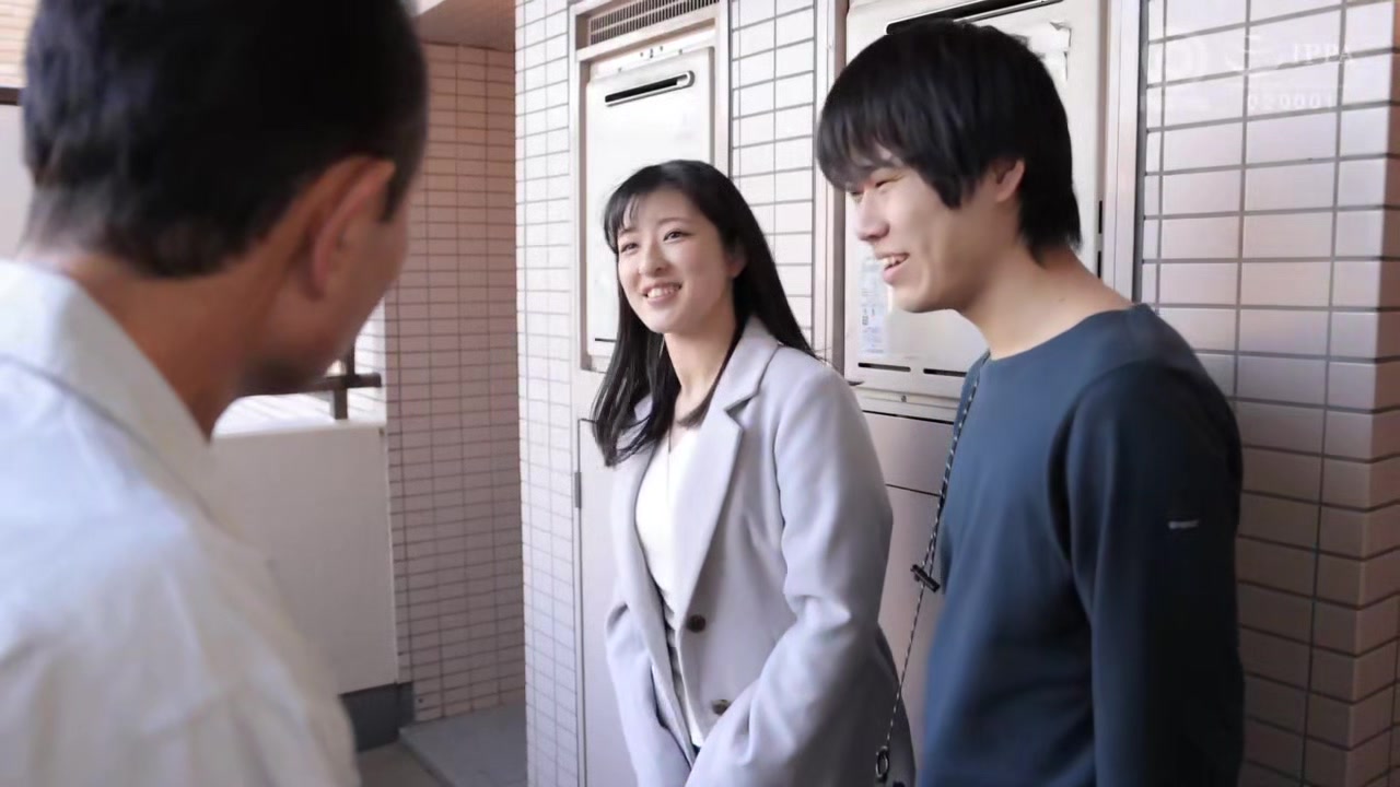 0008219_顔射 寝取られ ベロチューなどが含まれている
