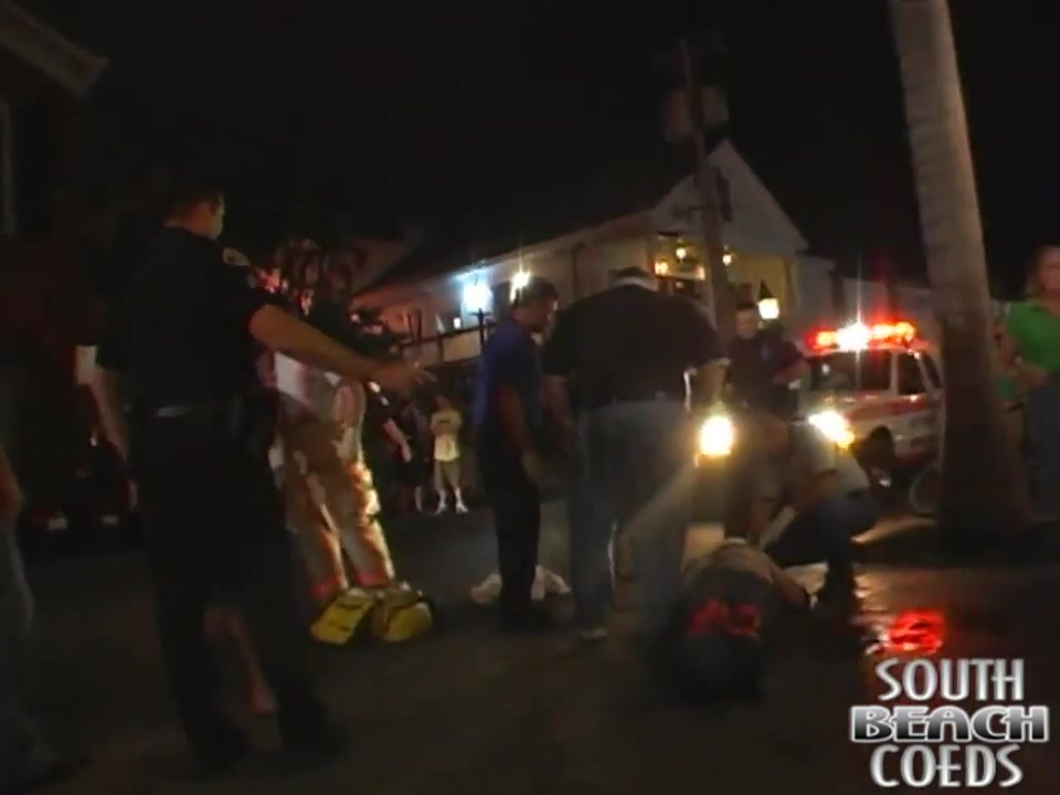Booty Shake Contest and Fight After - SouthBeachCoeds