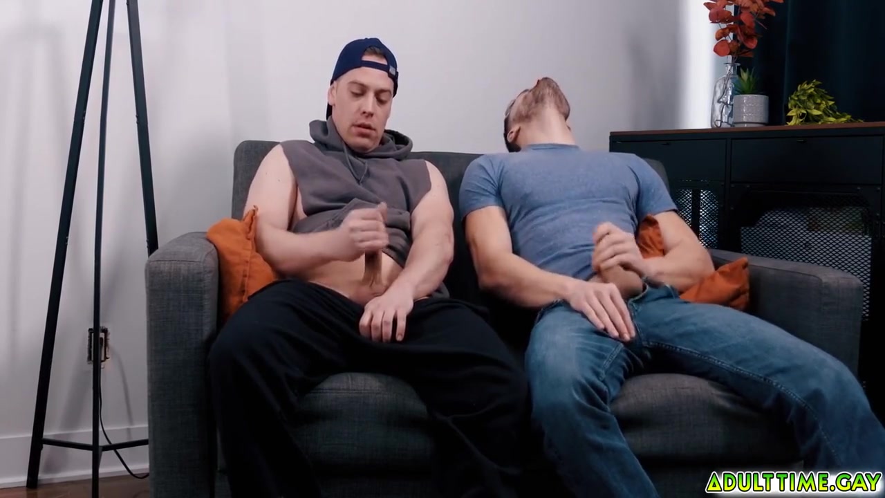 Two Straight Buddies Felix Trainor And Flavian Dusk Come Up With Flimsy Excuses For Why They Should Both Jerk Off Together 6 Min