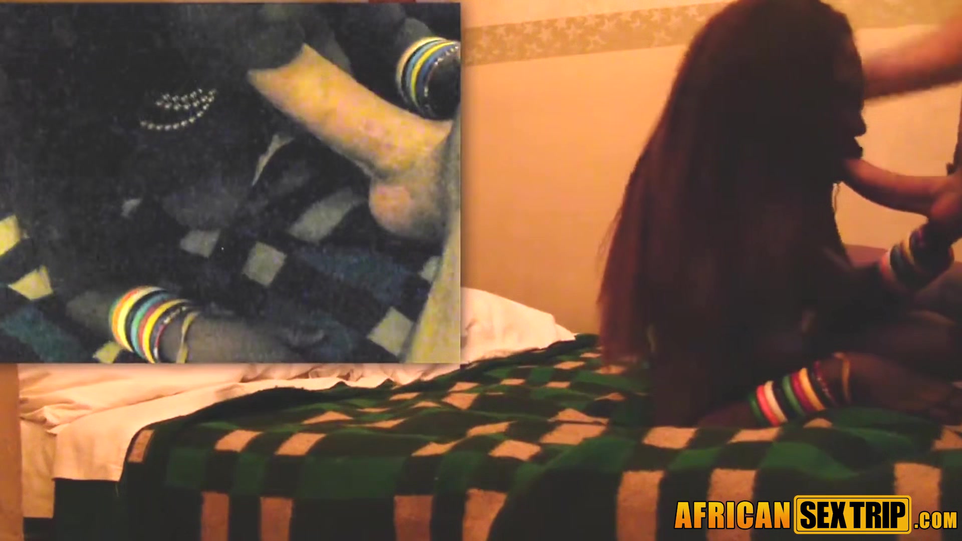 African queen gets double pearl necklace with cumshot facial