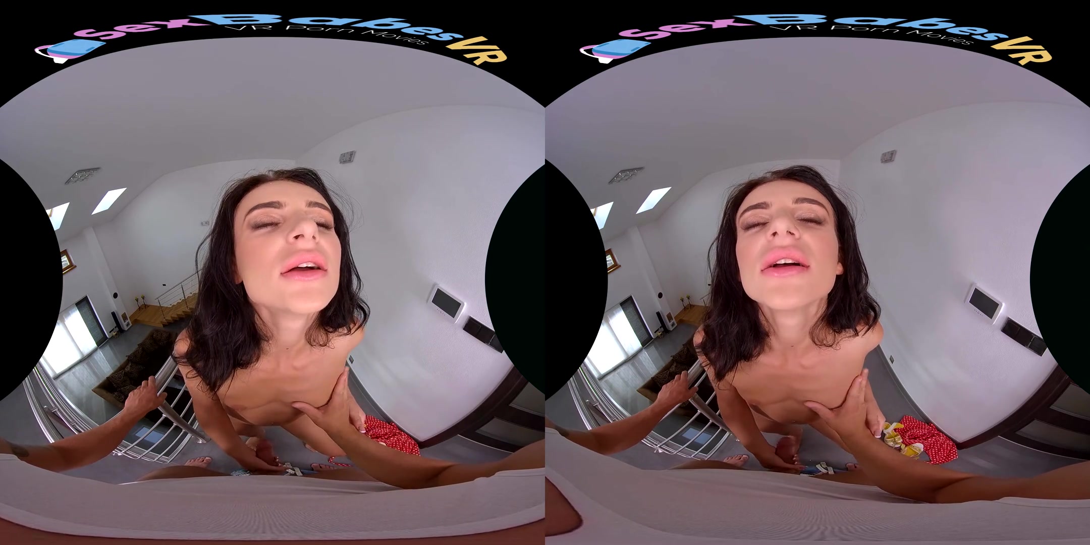 Katie Rich in Tiny Cum Fairy - SexBabesVR
