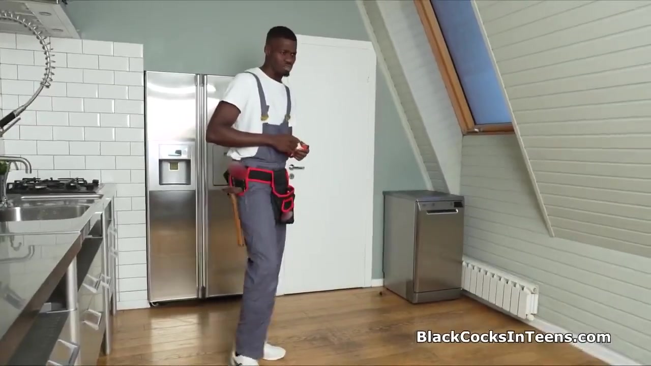 Plumbers Big Black Cock Pleases Steamy After Sink Fix