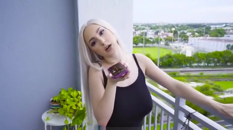 Sexy Stepsister Fucks Her Stepbro After Her Boyfriend Cheats