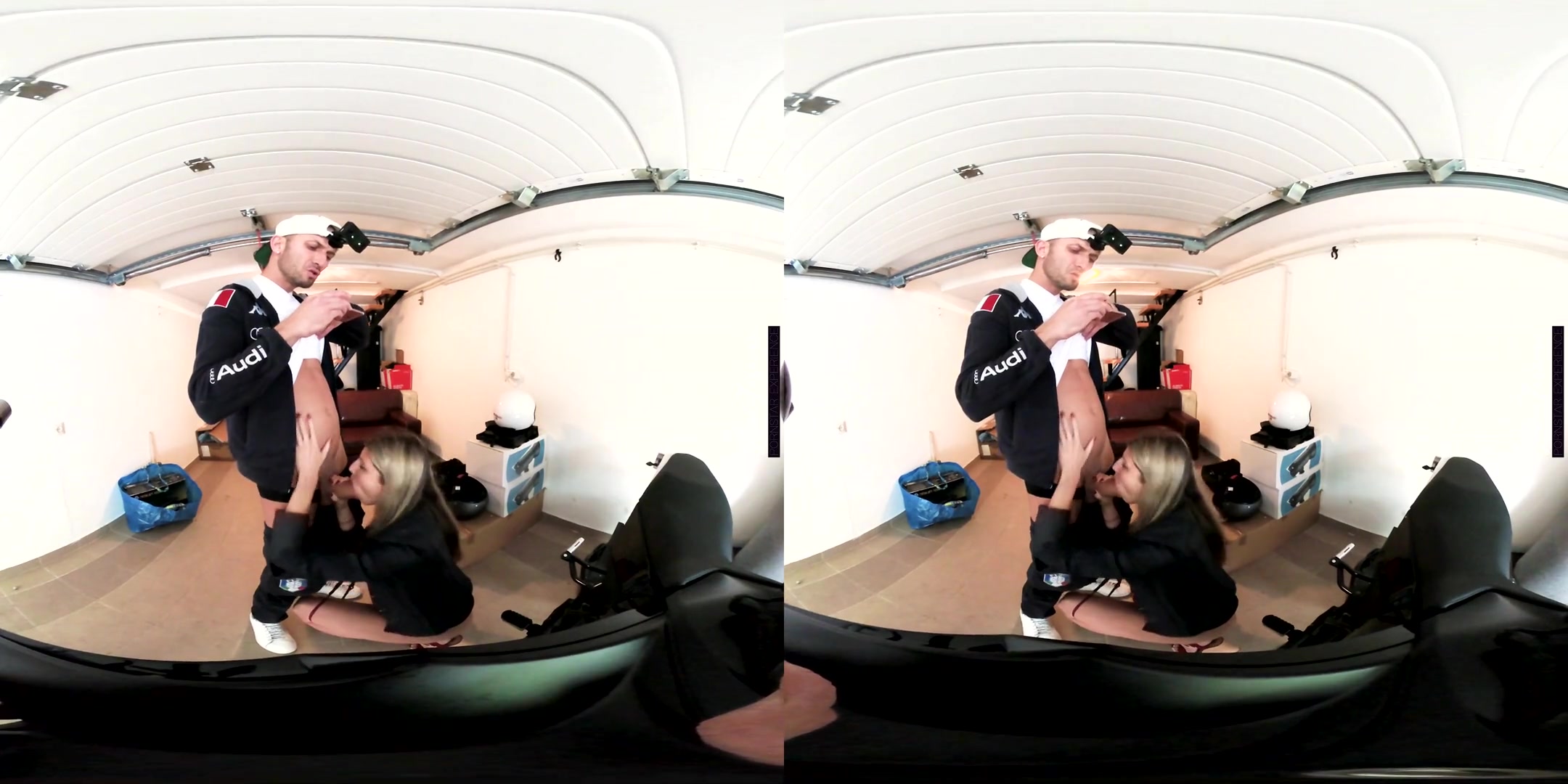 Gina Gerson in The Garage - version - perVRt