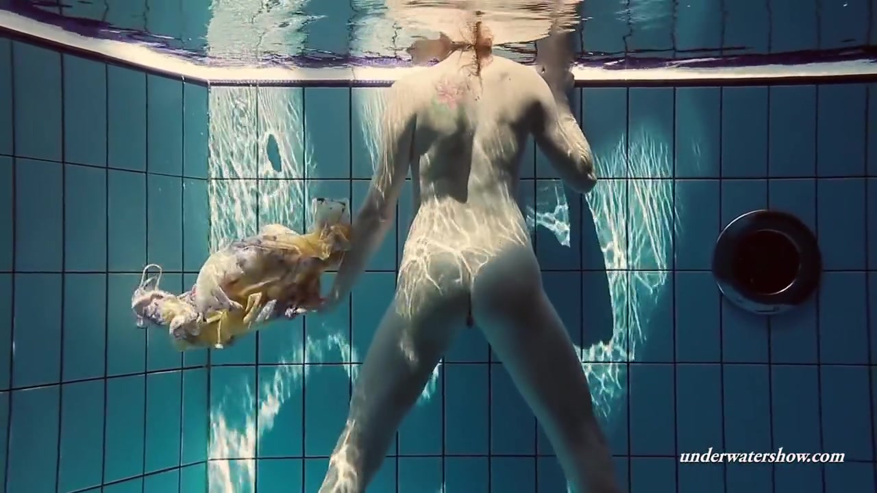 Nudist teen 18+ Enjoy Nude Swimming And Being Horny