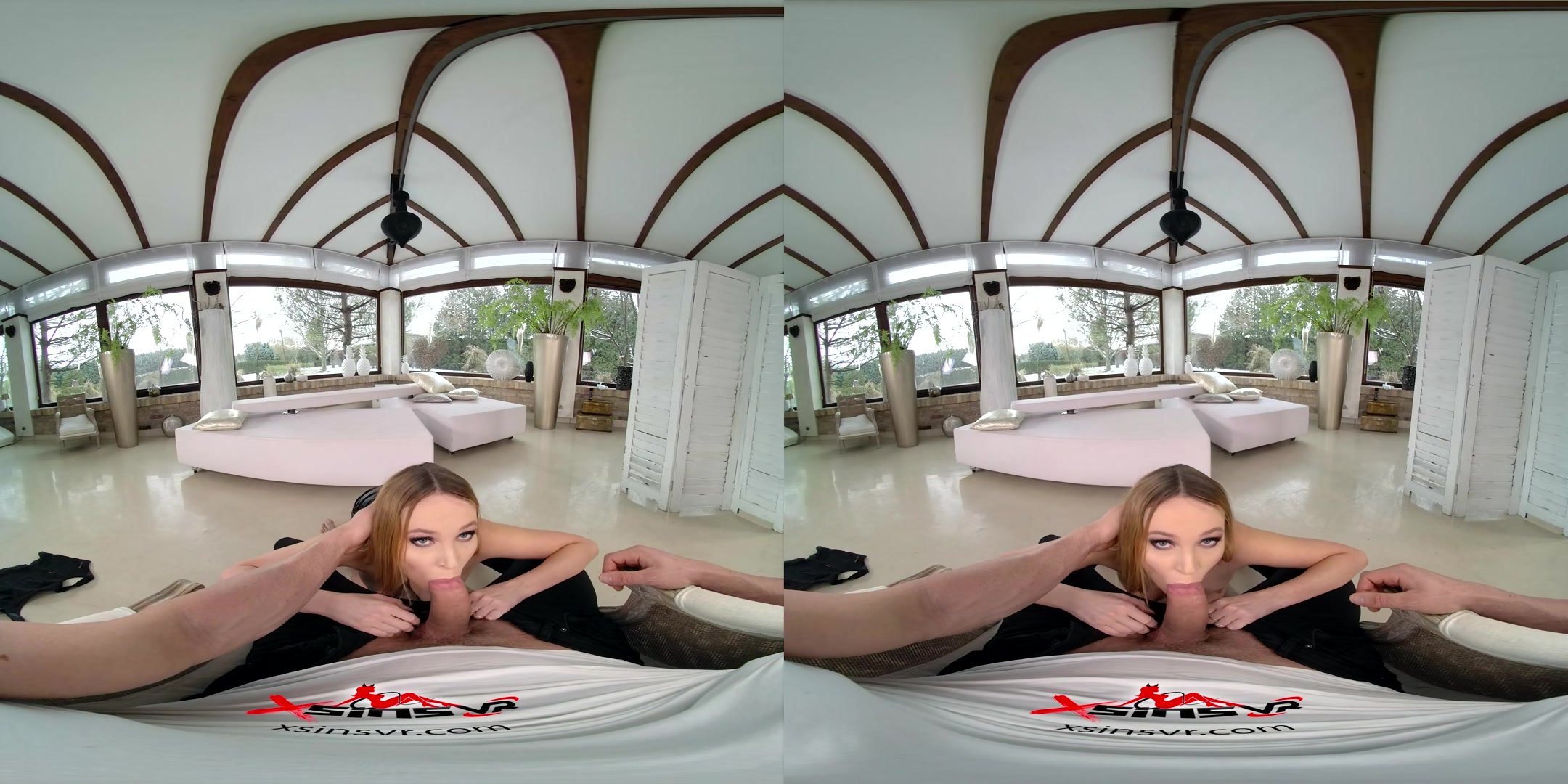Freezing Outside, Hot Indoor... - SinsVR