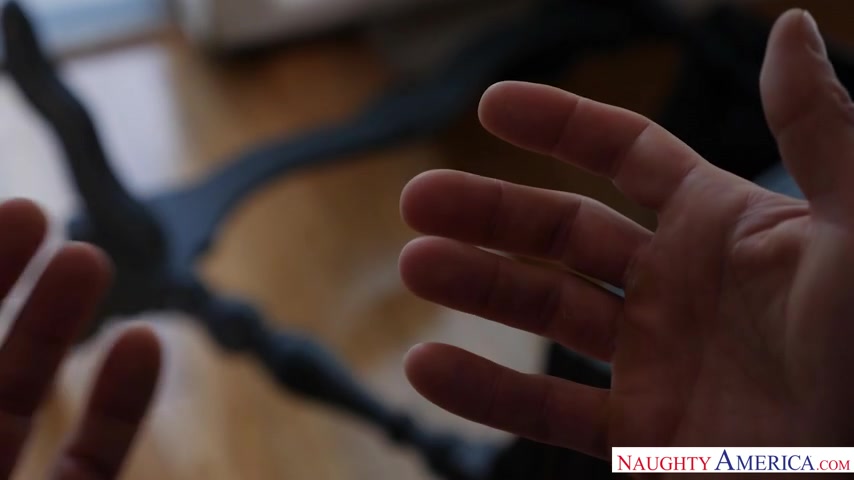 Victoria June - myfriendshotgirl