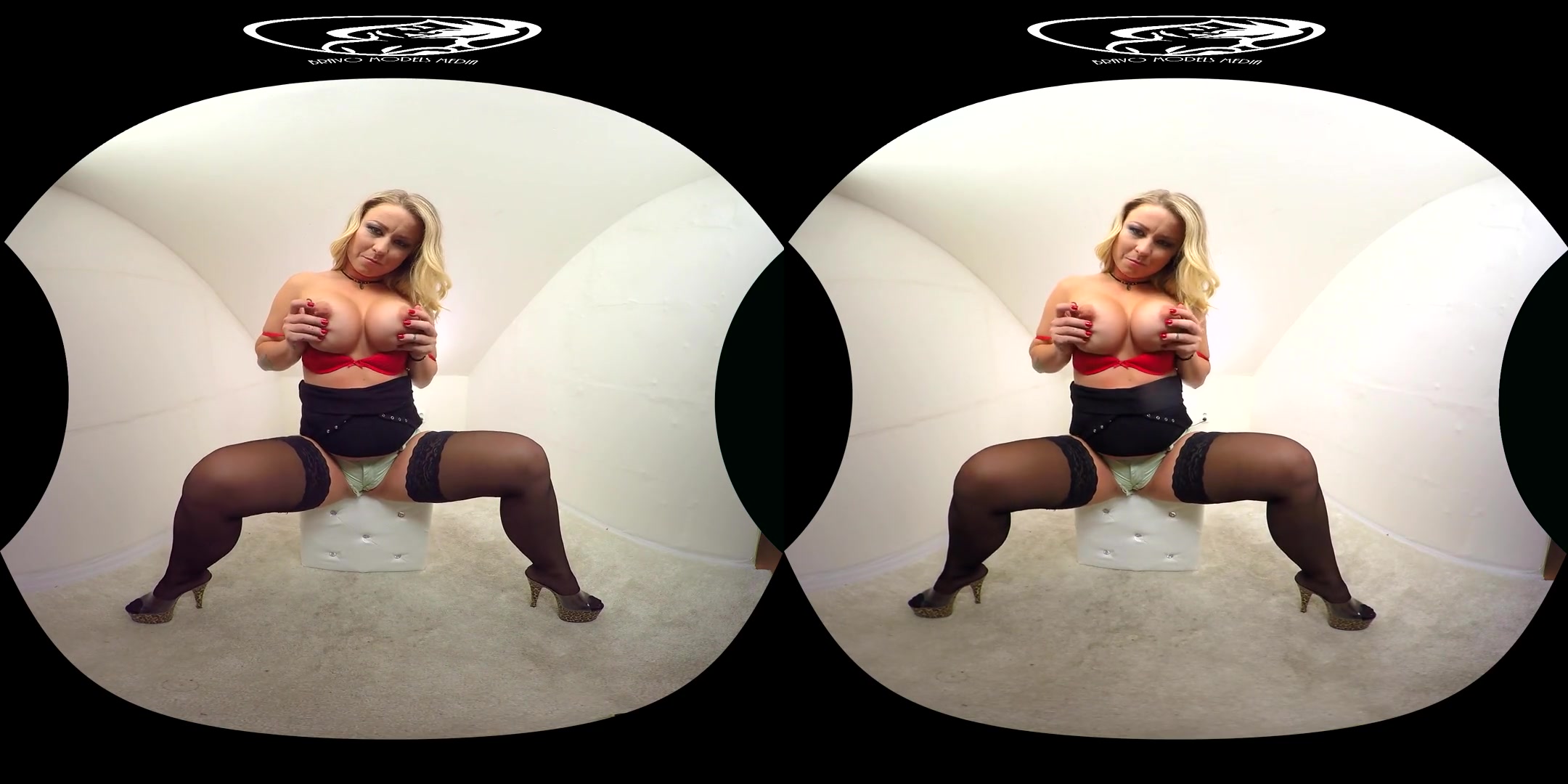 347 - Licky Lex - SexLikeReal