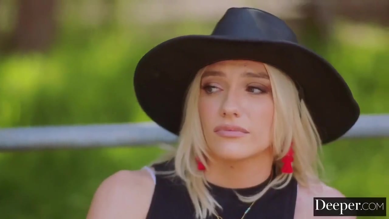 Kenna James And Amber Moore - Lawless 3