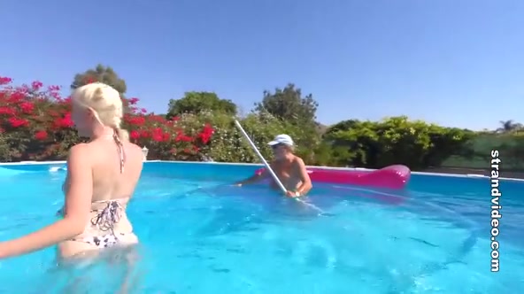 Meg And The Pool Cleaner
