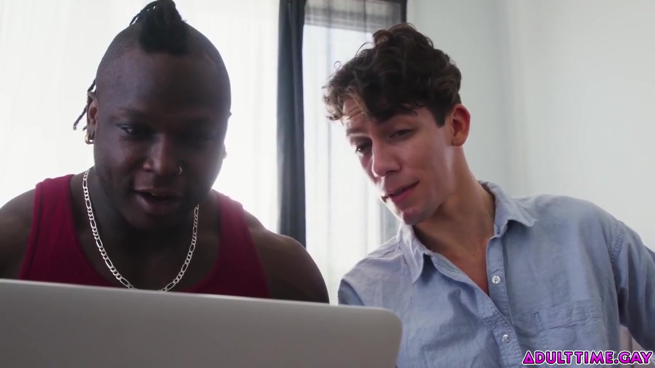 Harrison Feels In Omg! See What Happens When Two Guys Watch Porn Together!